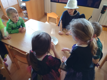img-20210430-095548-9.jpg