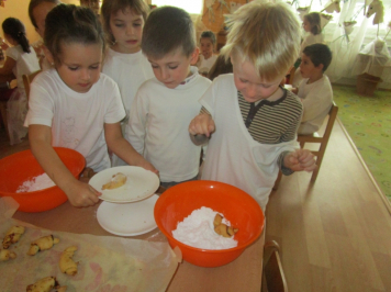 12002.jpg