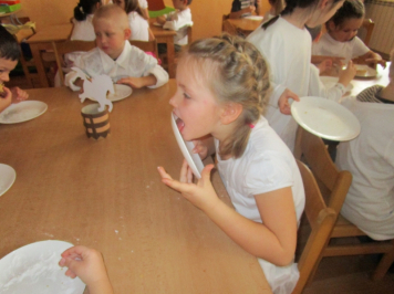 12012.jpg